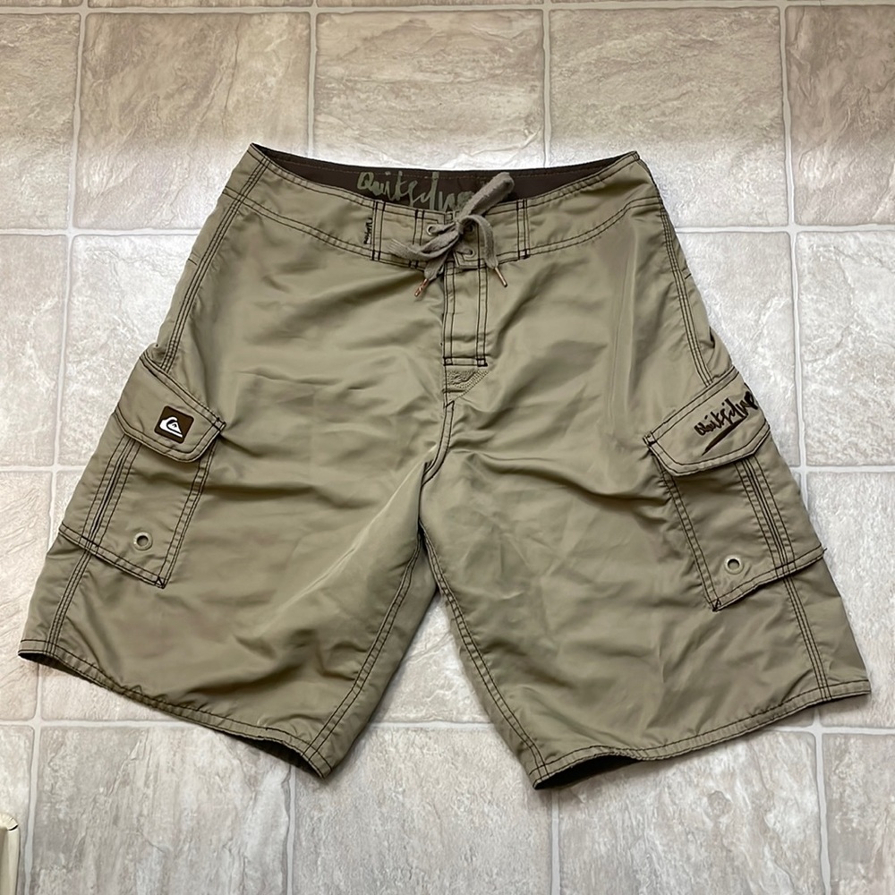 Quiksilver Board Shorts Size 31